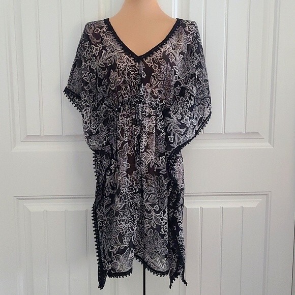 black and white bathing suit coverup chiffon material and drawstring waist - Picture 1 of 4